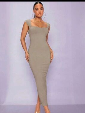 SHEIN Taupe Sleeveless Sweetheart Maxi Dress